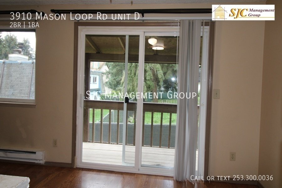 2 bedroom 1 bath second floor apartment for rent in Tacoma property image